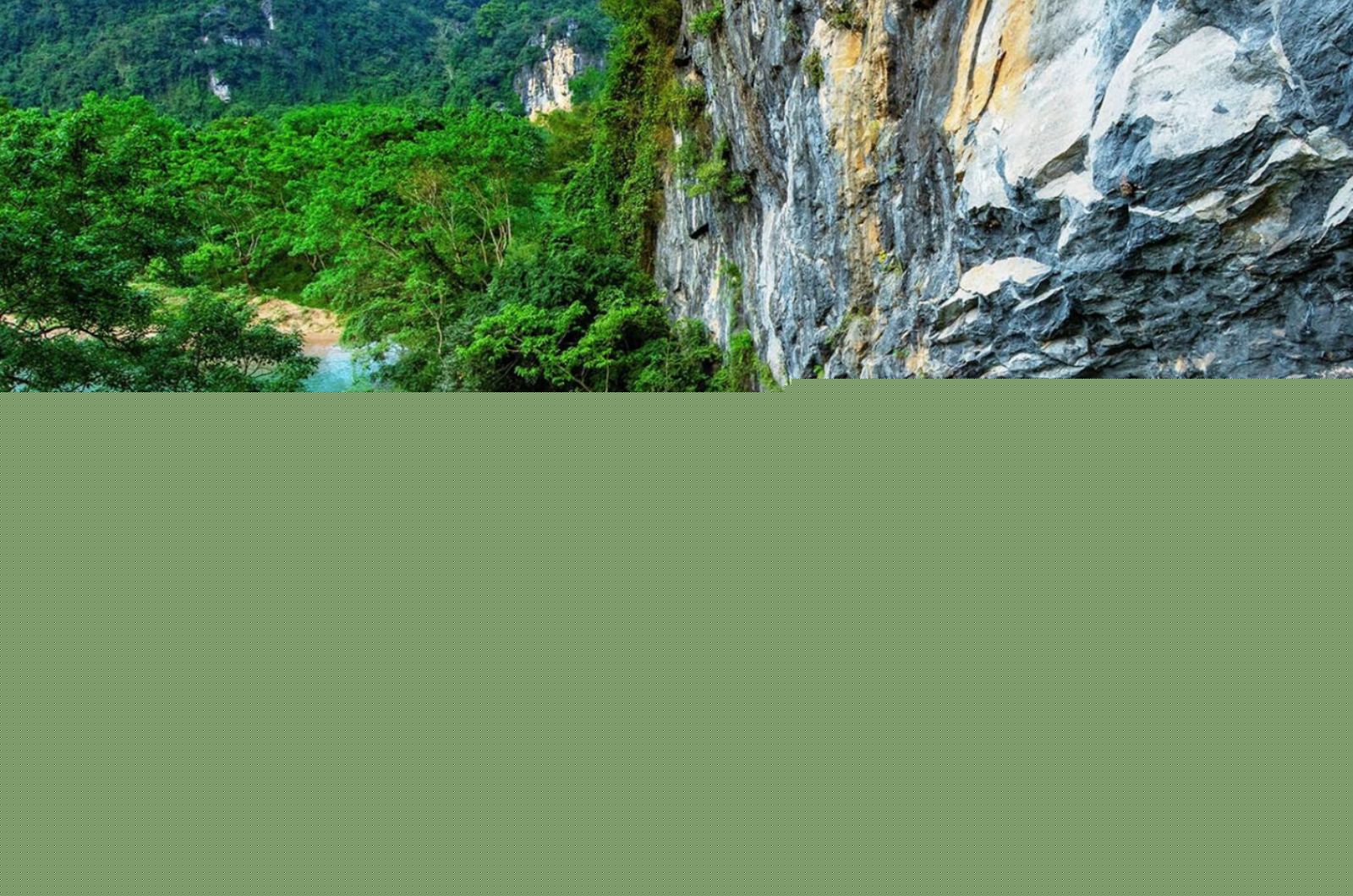 Top 7 địa điểm du lịch ở Quảng Bình đẹp chất ngất 9 Khám phá Động Phong Nha với hành trình trên dòng sông Son thơ mộng