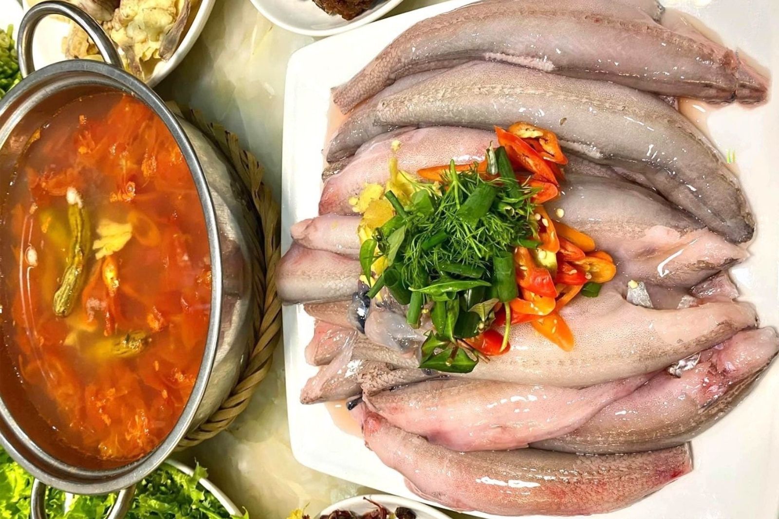 Đến Quảng Bình thưởng thức lẩu cá khoai đặc sản