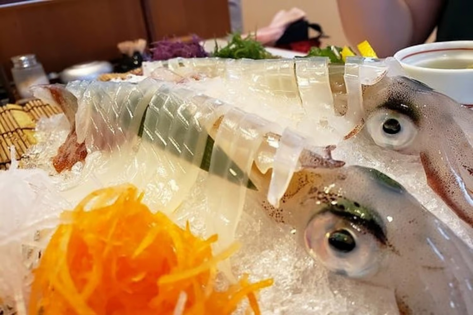 mon-sashimi-muc-nhay