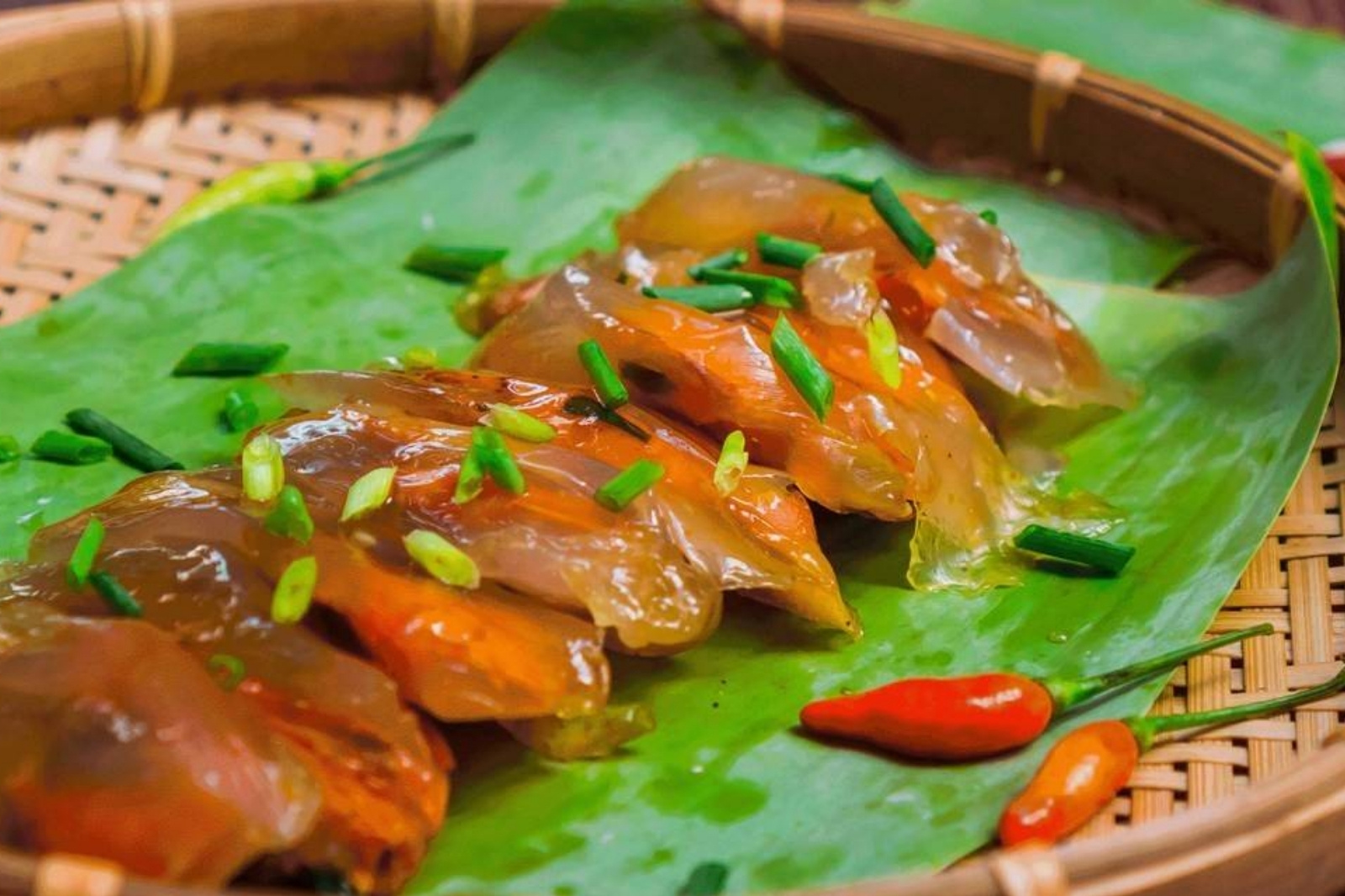 Biển Mỹ Thủy ở Quảng Trị: Hòn ngọc thô của miền Trung 8 Đừng quên thử món bánh lọc Mỹ Chánh khi đến biển Mỹ Thủy