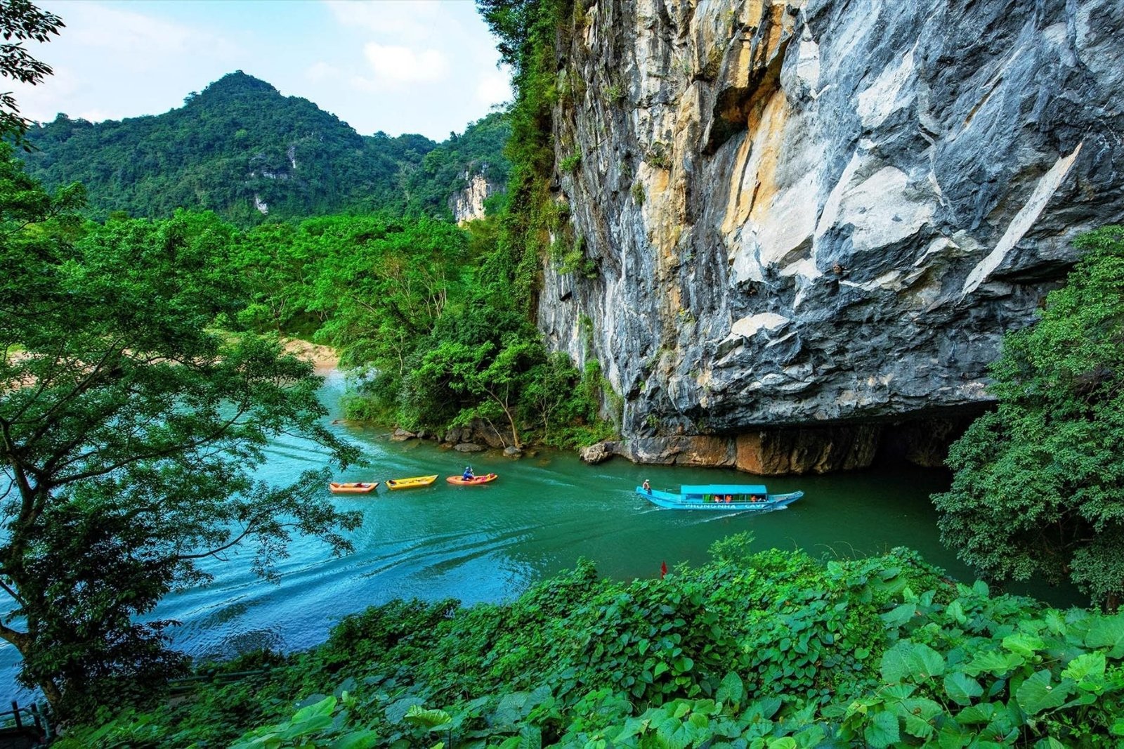 Quảng Bình - Điểm du lịch đẹp tại Việt Nam